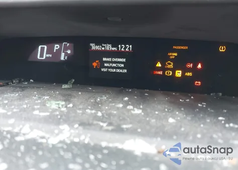 2015 Toyota Prius C Four from USA, damaged, VIN JTDKDTB37F1093804